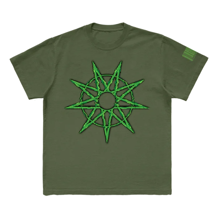 Show your Slipknot pride with the '9 Star' military green t-shirt. Featuring a unique 9-star design on the front and the iconic 25th anniversary tribal S logo on the back, this shirt blends a rugged military look with a tribute to Slipknot's legacy. Perfect for fans who want to stand out and celebrate in style. Order yours today!